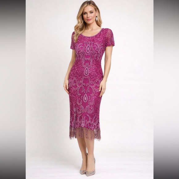 Aidan Mattox Dresses & Skirts - Aidan Mattox fully beaded fringes short sleeves midi dress